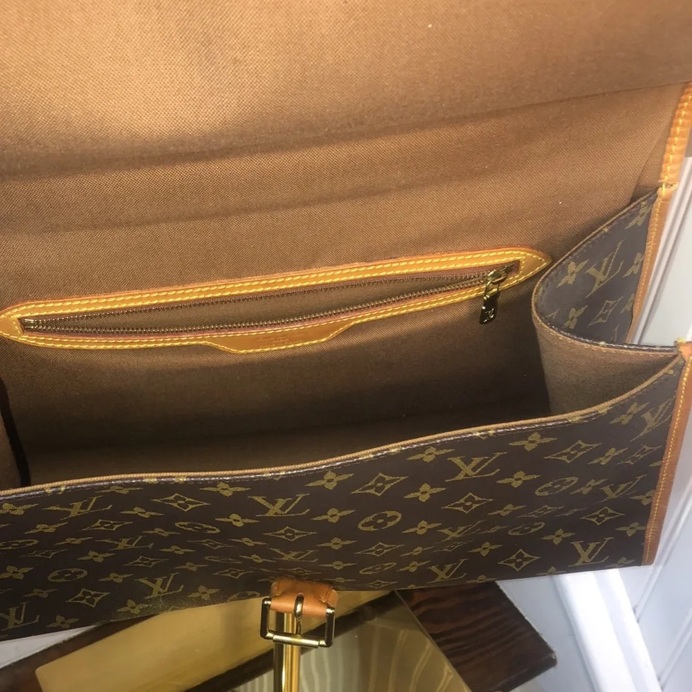 LOUIS VUITTON Monogram Beverly GM Laptop Work Monogram Bag additional photos
